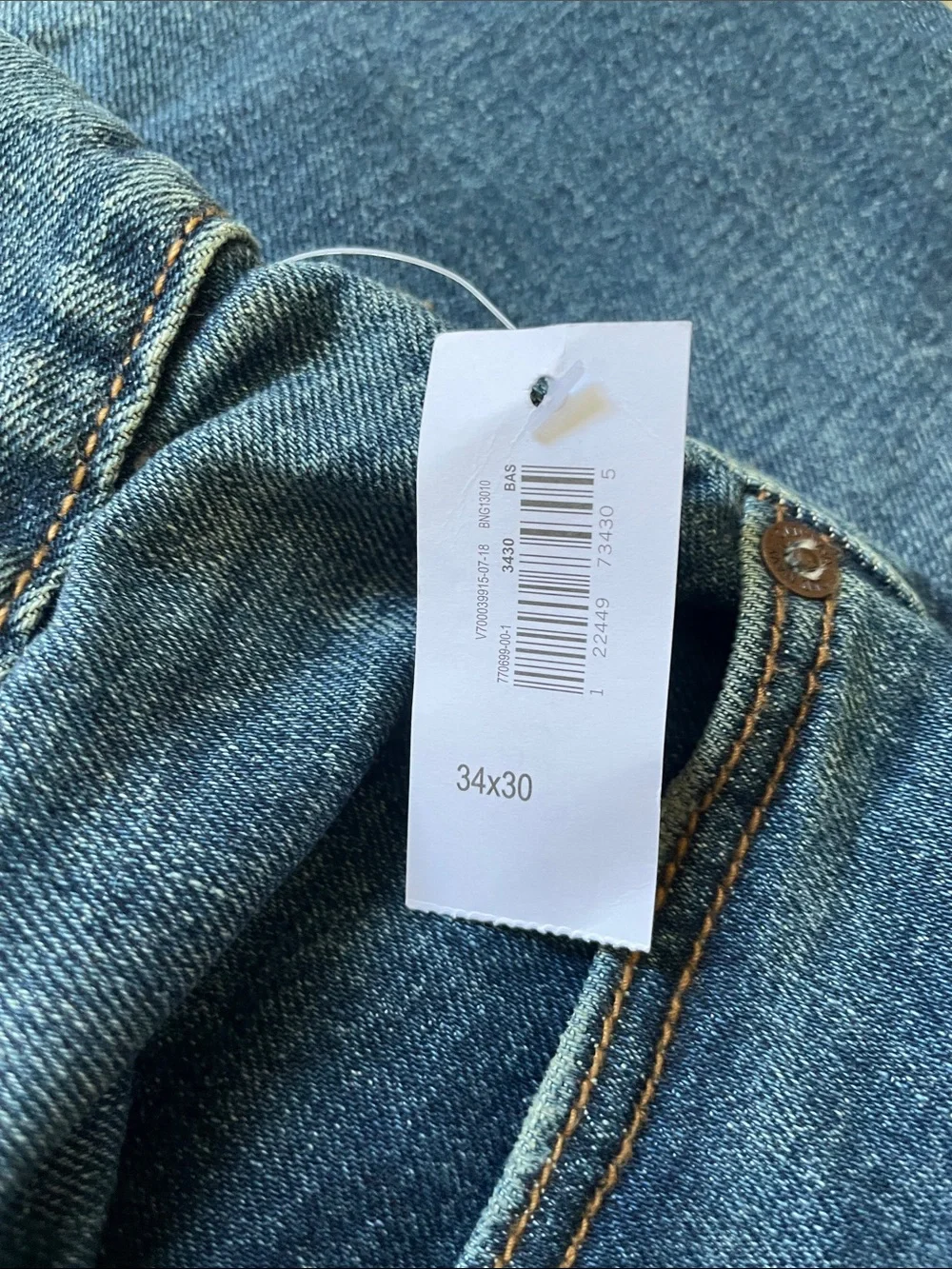 Old Navy Women's Medium Blue Boot Cut Jeans